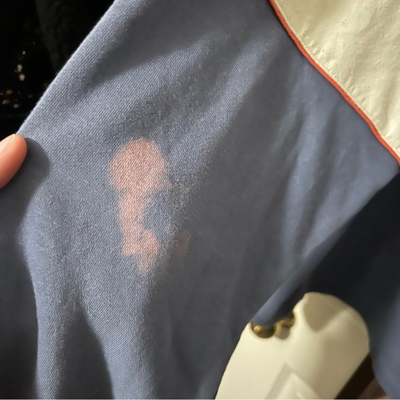 Champion 1/4 Zip Sweatshirt - Picture 7 of 8